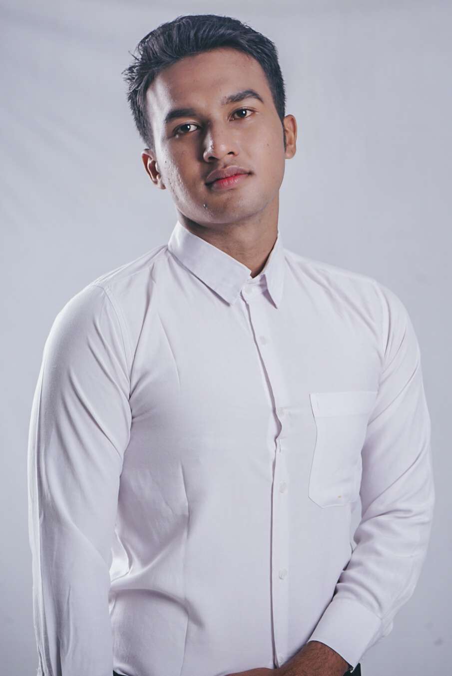 AKBAR ALIFANDY KRESNAWAN